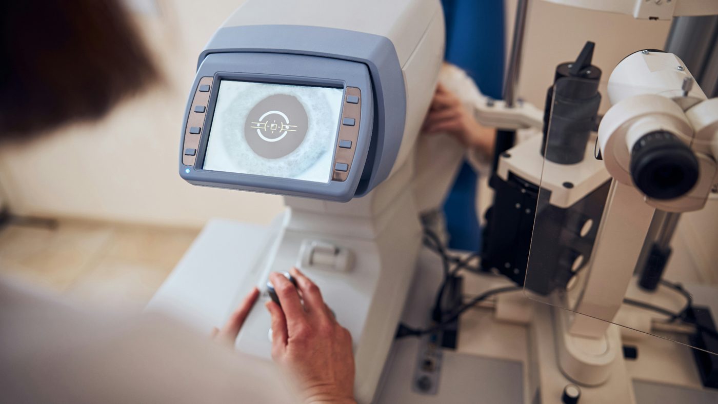 Corneal topography scan of an eye displayed on a diagnostic screen during LASIK candidacy assessment — pre-operative cornea mapping at Pro Eye Exam in York Region
